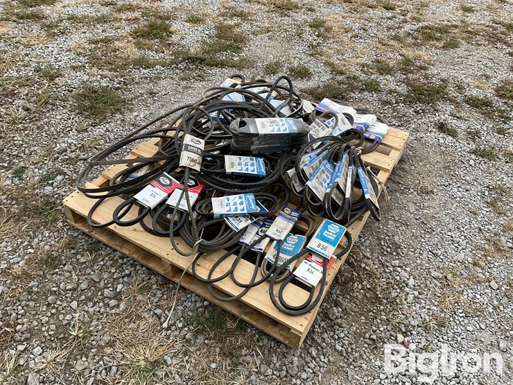 pallet-of-v-belts-image-5
