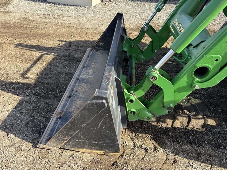 john-deere-5075e-image-8