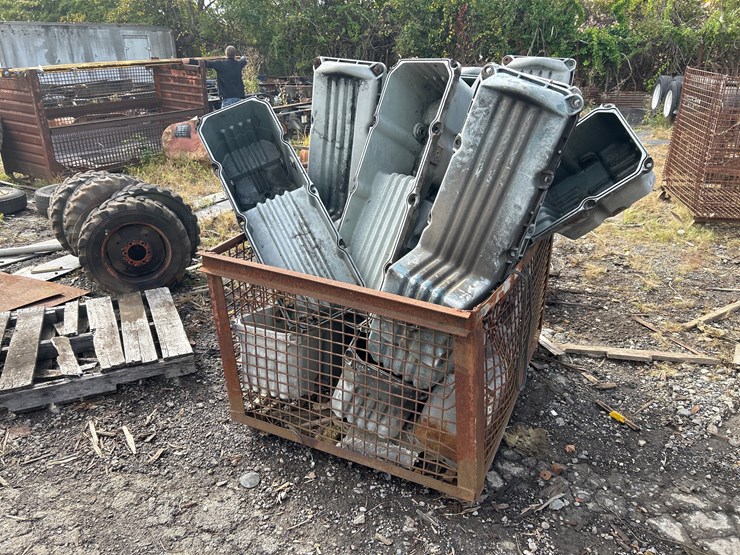 #114-•-44”-x-57”’-stackable-steel-crate-image-1