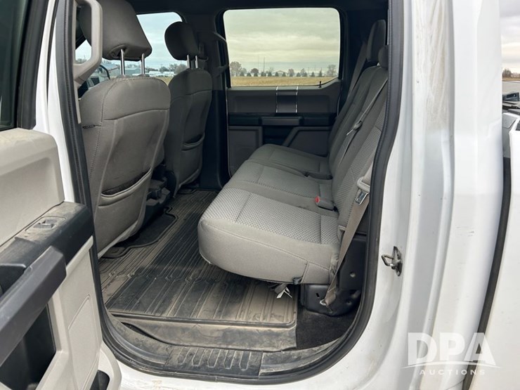 2019-ford-f150-xlt-image-19