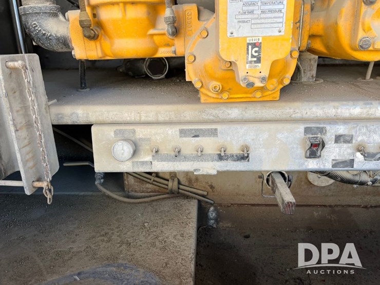 2010-ihc-workstar-petroleum-truck-(jn3389,-unit-487)-image-43