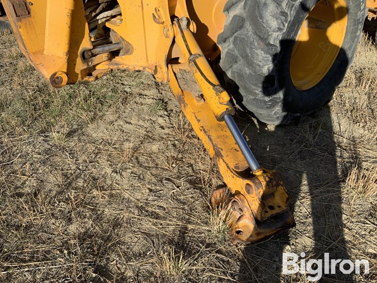 1990-deere-410c-image-13