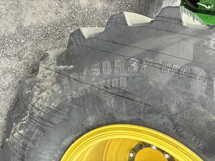 2013-john-deere-s670-image-35