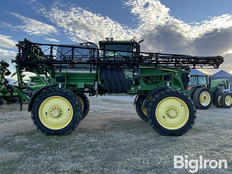 2010-john-deere-4830-image-4