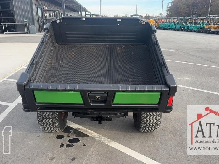 john-deere-gator-image-4