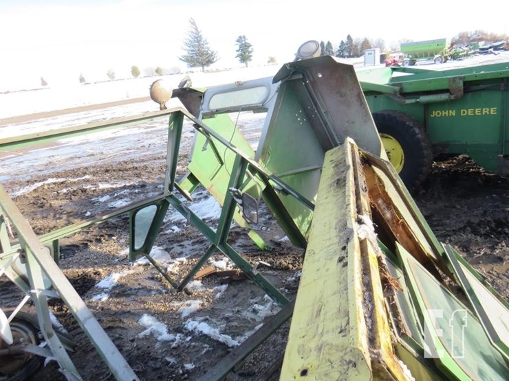 john-deere-3020-image-6