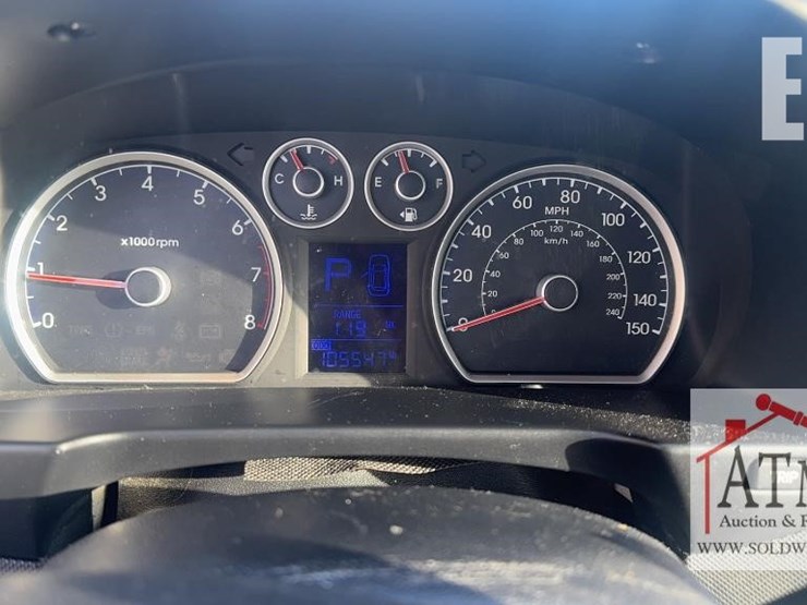 2016-hyundai-elantra-image-17