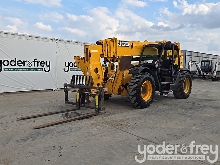 2017-jcb-512-56-image-1