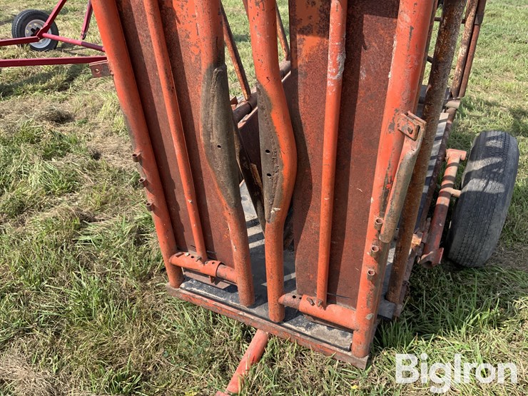 pinkleman-portable-cattle-chute-image-10