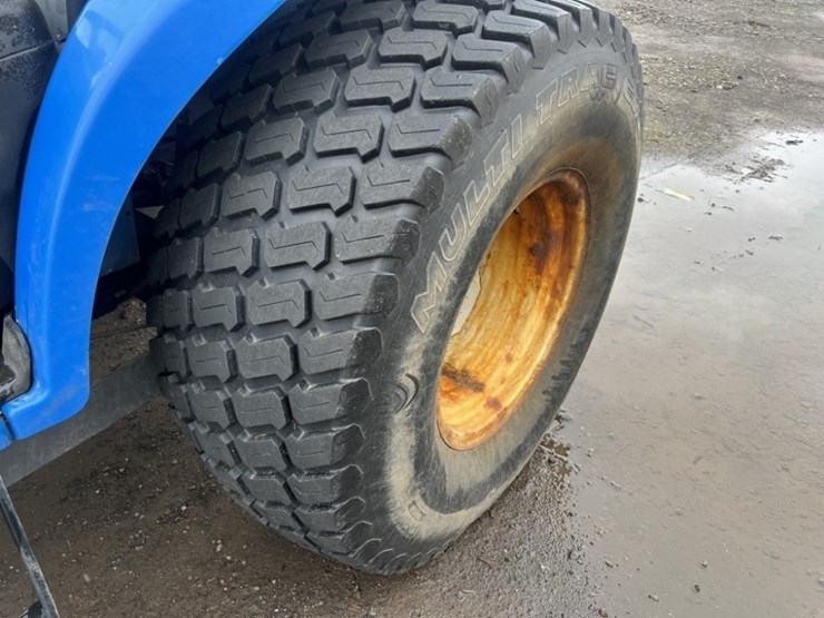 2001-new-holland-tc40d-image-9