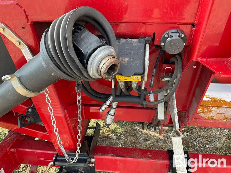 2014-unverferth-ht25-image-12