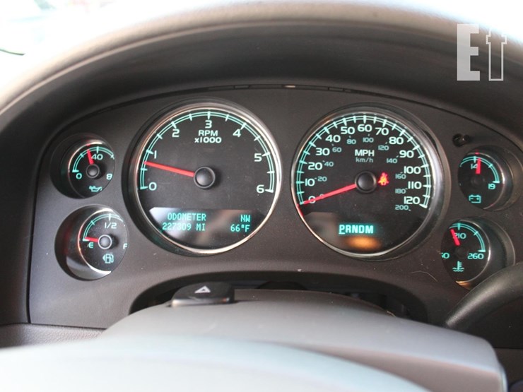 2010-gmc-yukon-image-10