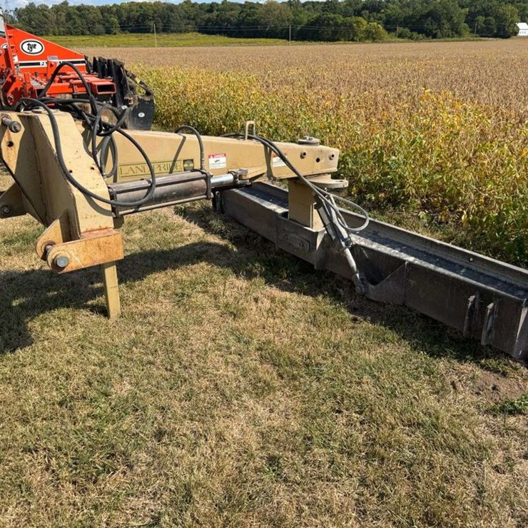 Land Pride Hydraulic Angle Blade