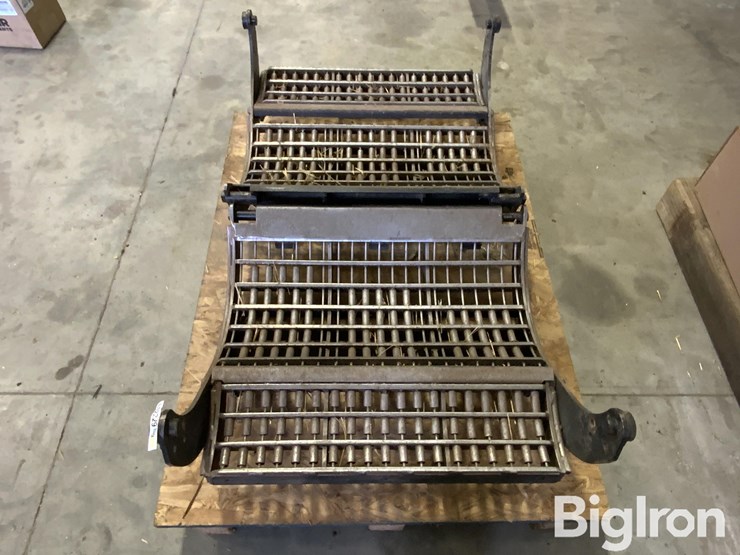 new-holland-cr7090-image-8