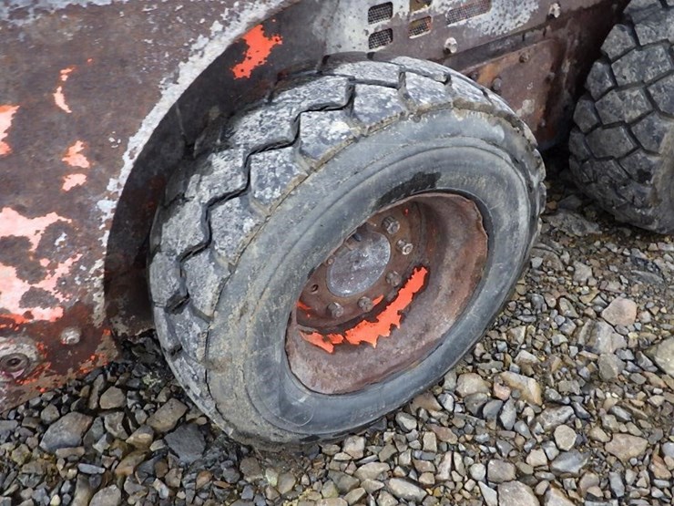 kubota-ssv65-image-30