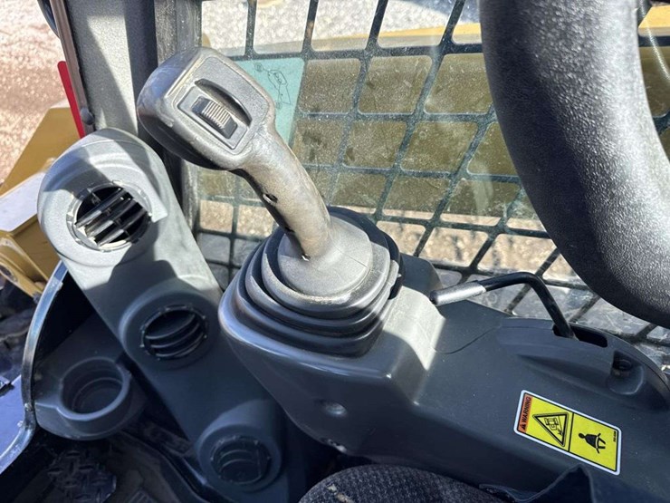 caterpillar-289d-image-26