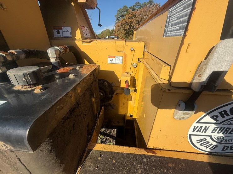 2009-vermeer-bc1500-image-24