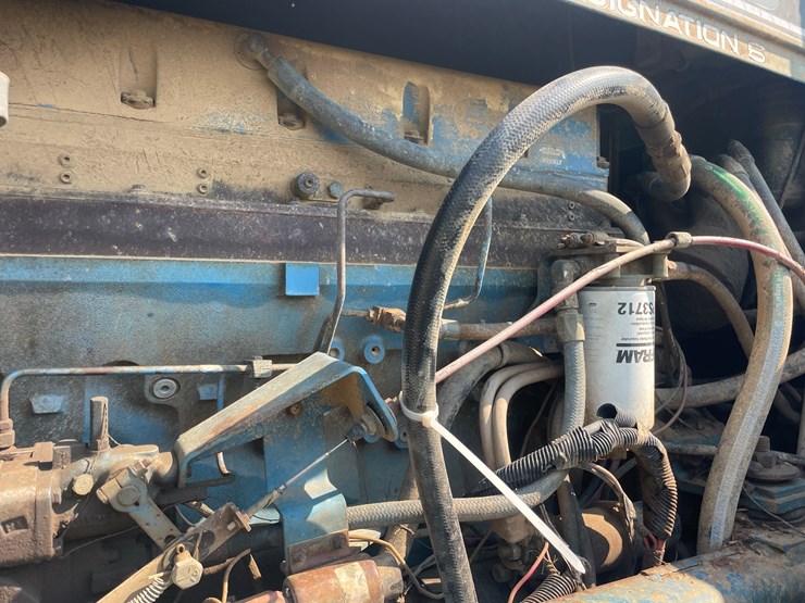 1991-versatile-876-image-20