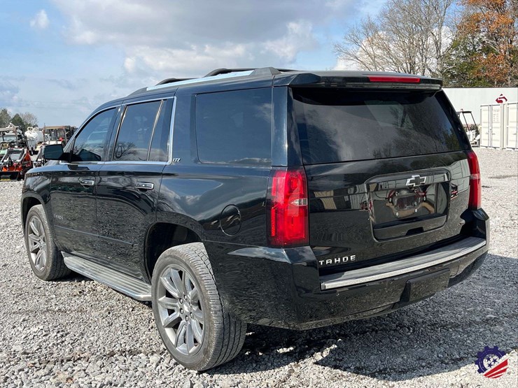 2015-chevrolet-tahoe-ltz-image-19