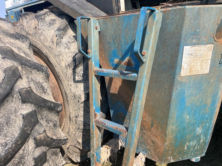 1991-versatile-876-image-32