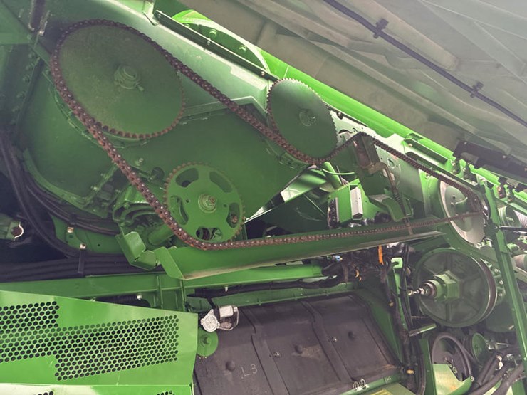 2013-john-deere-s670-image-54