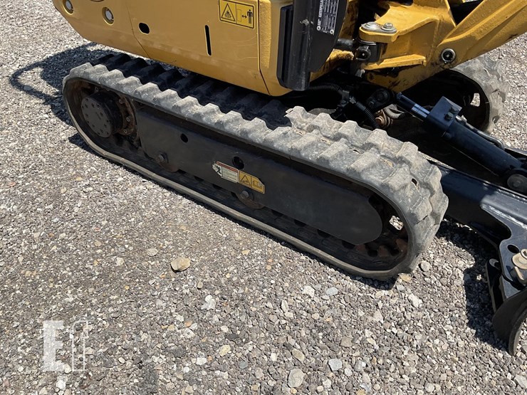 2022-caterpillar-300.9d-image-14