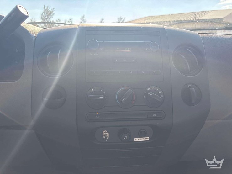 2008-ford-f-150-ext.-cab-pickup-truck-image-15