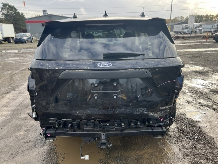 2024-ford-explorer-image-5