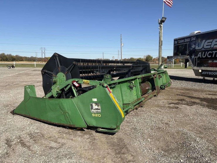 john-deere-920-image-3