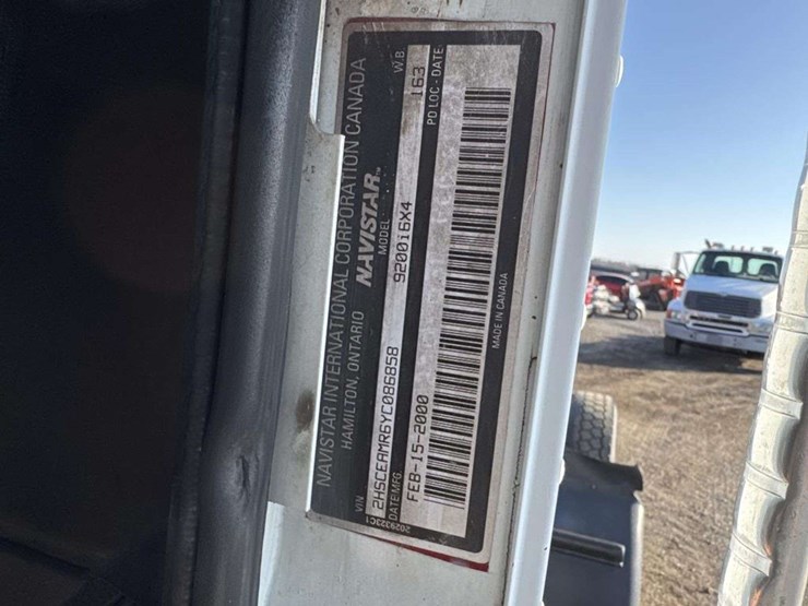 2000-international-9200-image-22