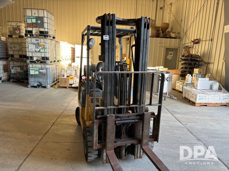 cat-forklift-(dr12686-unit-86425)-image-4