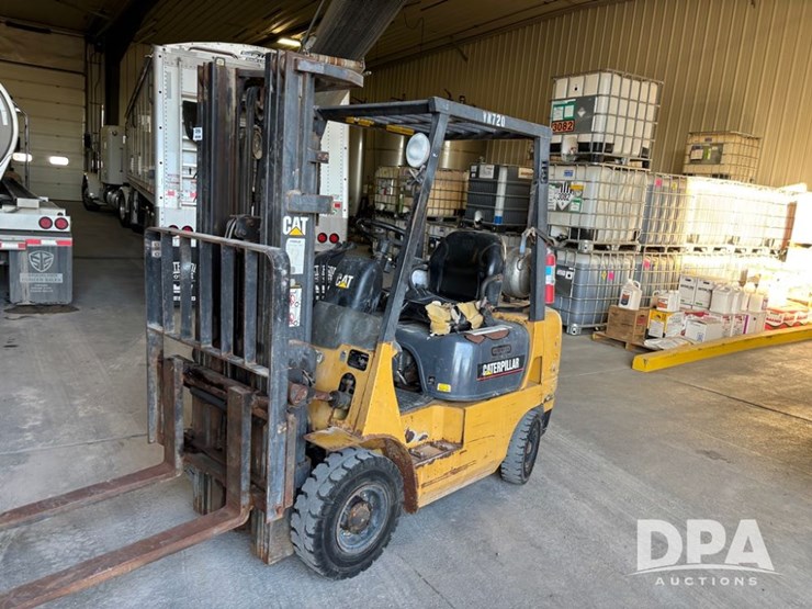 cat-forklift-(dr12686-unit-86425)-image-1