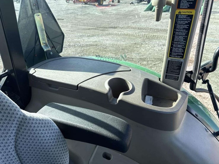 john-deere-5075e-image-28