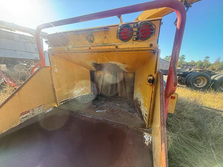 2009-vermeer-bc1500-image-11