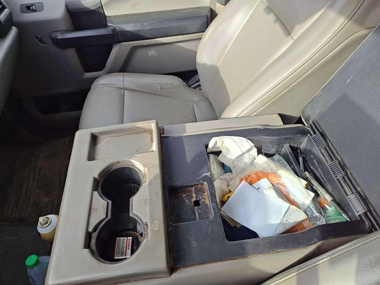 2017-ford-f550-image-52