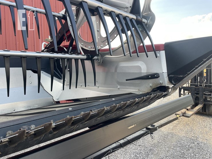 2024-case-ih-fd240-image-28