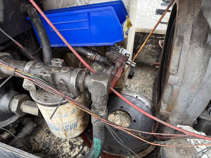 #8-•-cushion-cut-2525-3-cyl-power-unit-w/-trailer-inv#29196-image-37