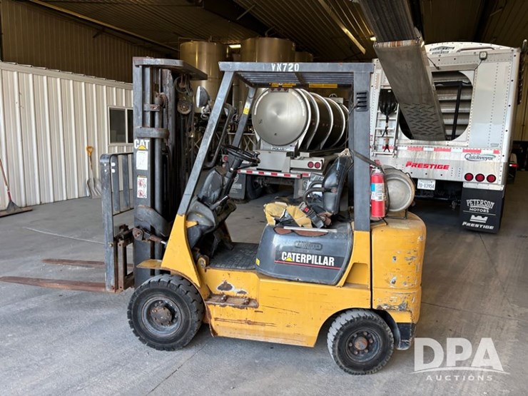 cat-forklift-(dr12686-unit-86425)-image-13