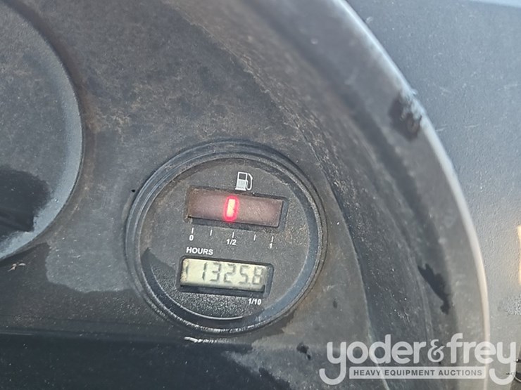 2019-club-car-carryall-1700-image-53