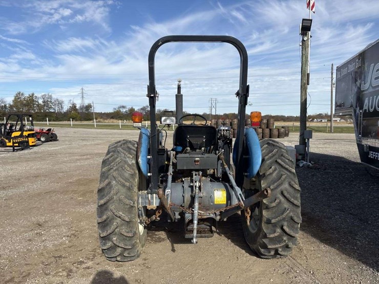 new-holland-3430-image-4