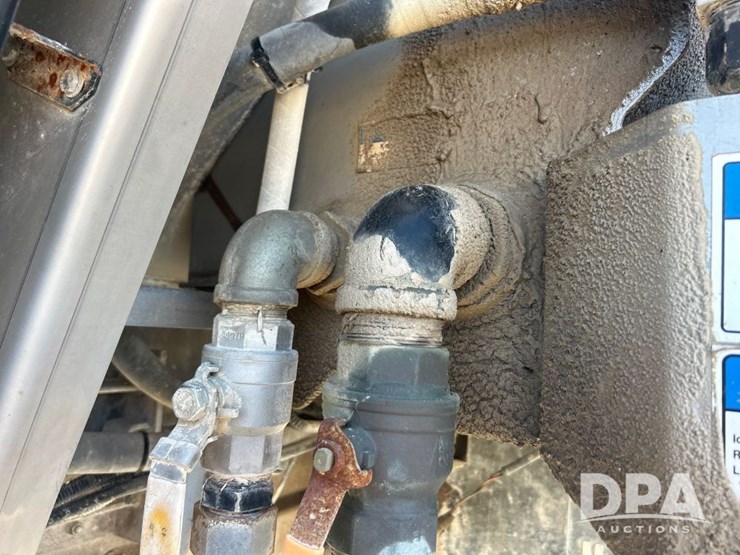 2012-terra-gator-8400b-dry-floater-(ls0482)-image-41