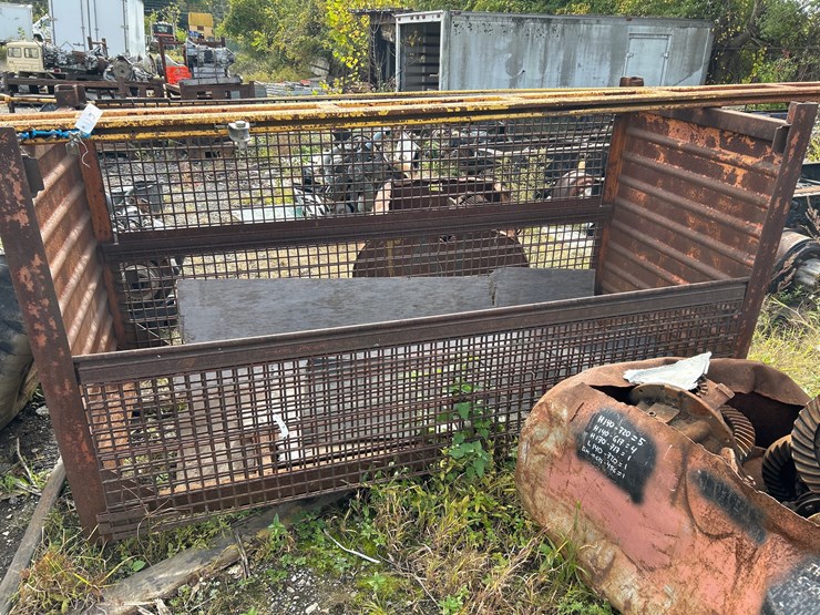 #113-•-44”-x-9’-steel-container-with-fork-pockets-image-1