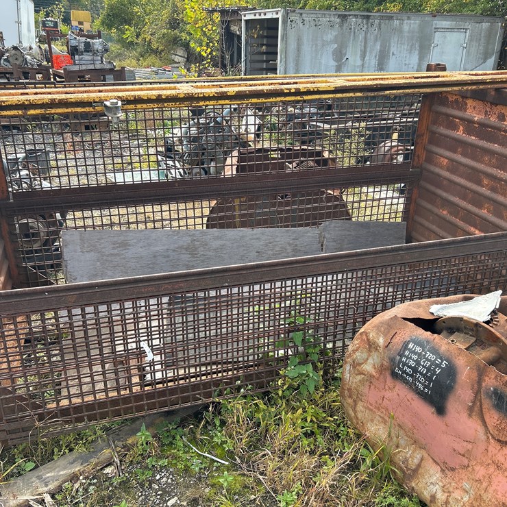 #113 • 44” x 9’ Steel Container with Fork Pockets