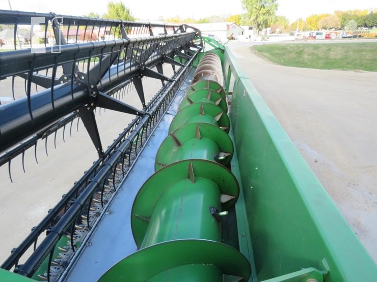 2005-john-deere-630f-image-10