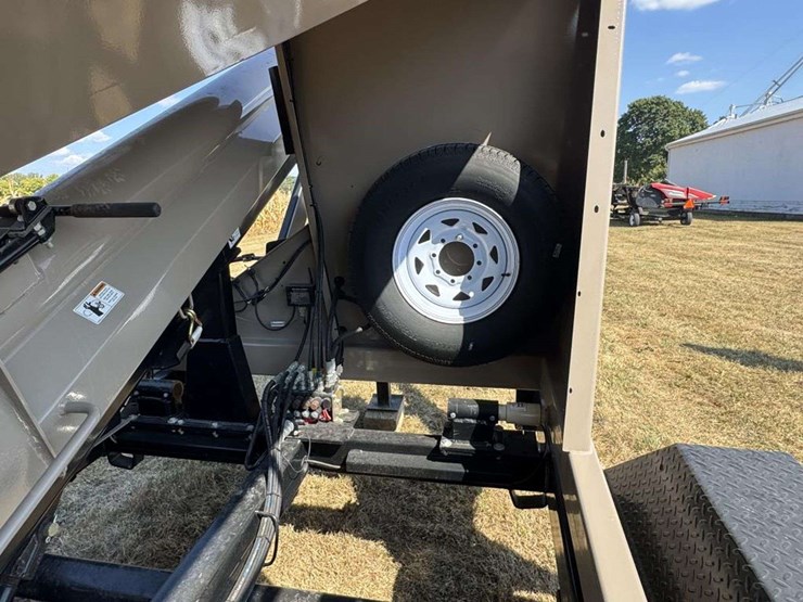 2015-j&m-375st-image-27