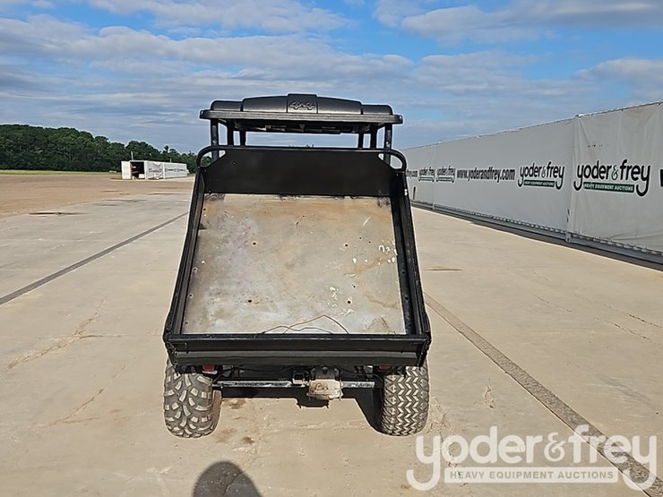 2019-club-car-carryall-1700-image-129
