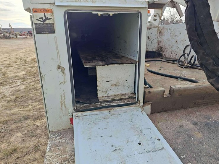 2019-ford-f550-image-47