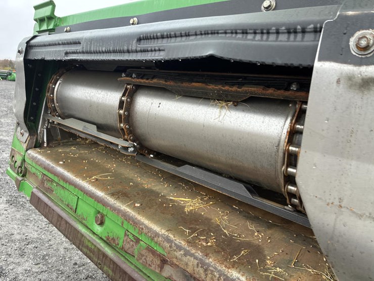 2013-john-deere-s670-image-29