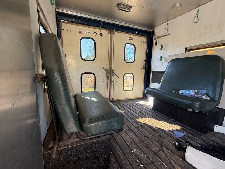 1991-chevrolet-c30-image-31