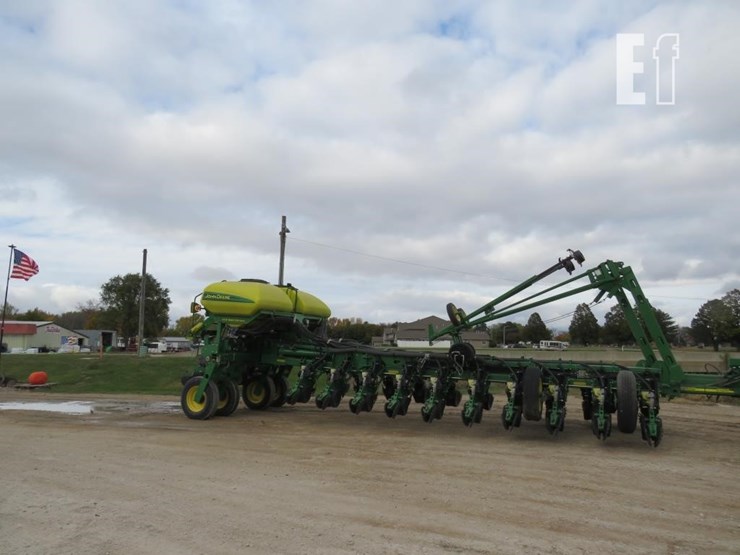 2012-john-deere-1770nt-image-2